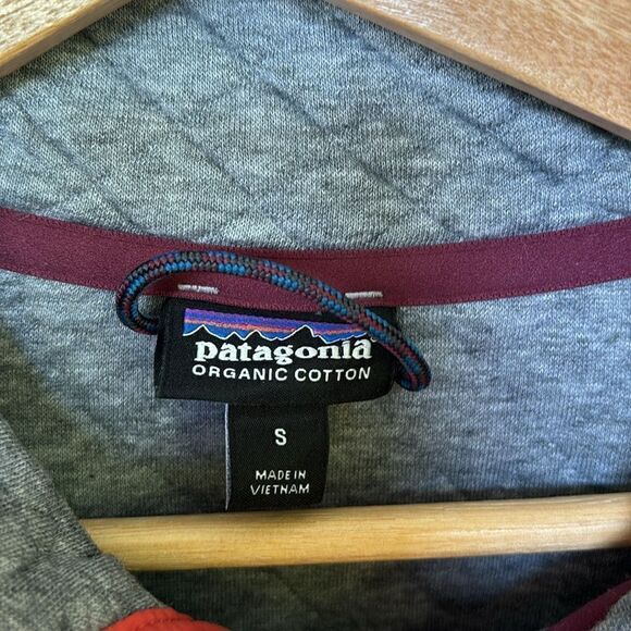 Patagonia Snap Sweatshirt Pullover Gray Pink Cotton Quilted quarter zip sz small - Picture 10 of 11